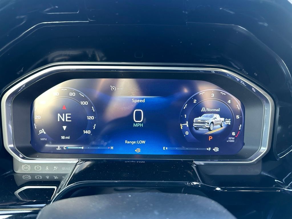 New 2026 Chevrolet Silverado 1500 LT w/ Z71 Off-Road Package image 31