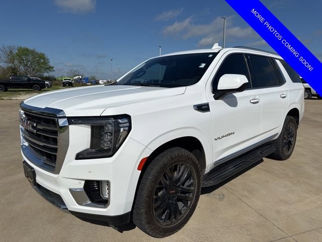 Used 2023 GMC Yukon SLT image 3