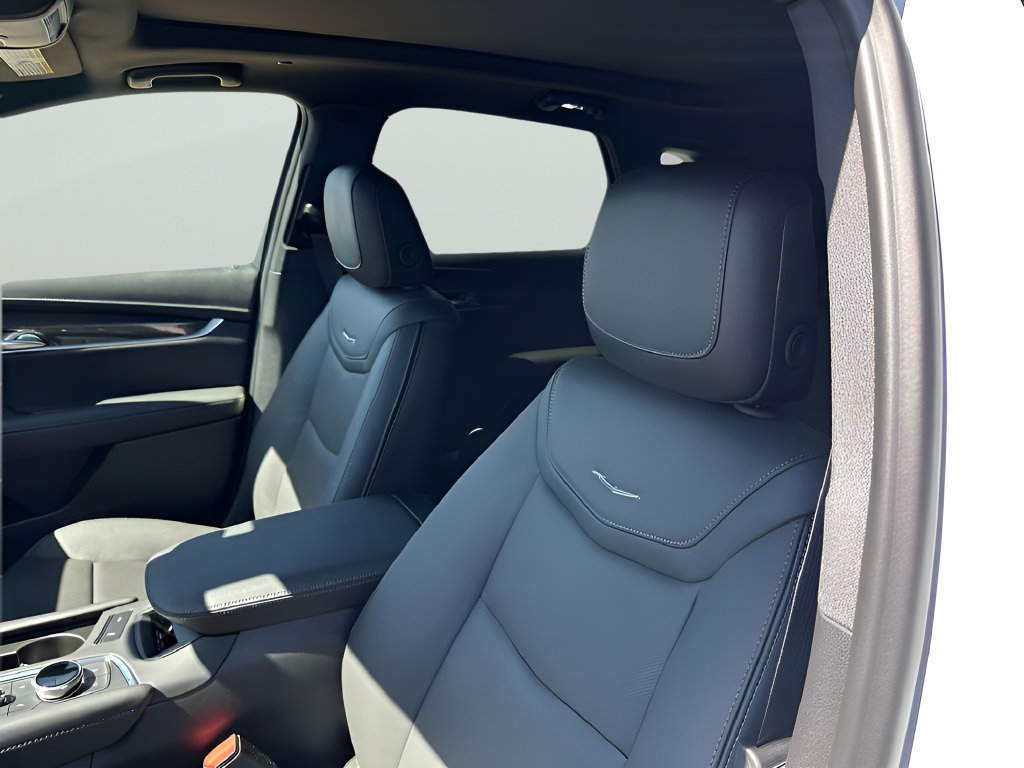 New 2026 Cadillac XT5 Sportv w/ LPO, Onyx Lite Package AWD/4WD image 33