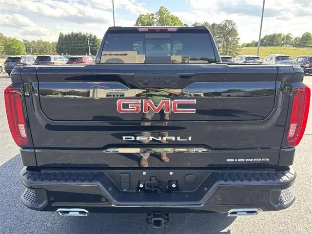 Used 2025 GMC Sierra 1500 Denali AWD/4WD image 5