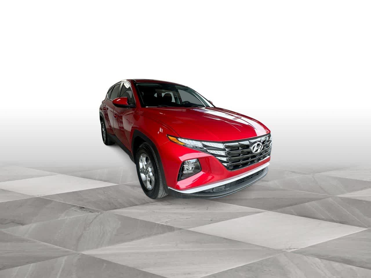 Used 2023 Hyundai Tucson SE FWD image 2