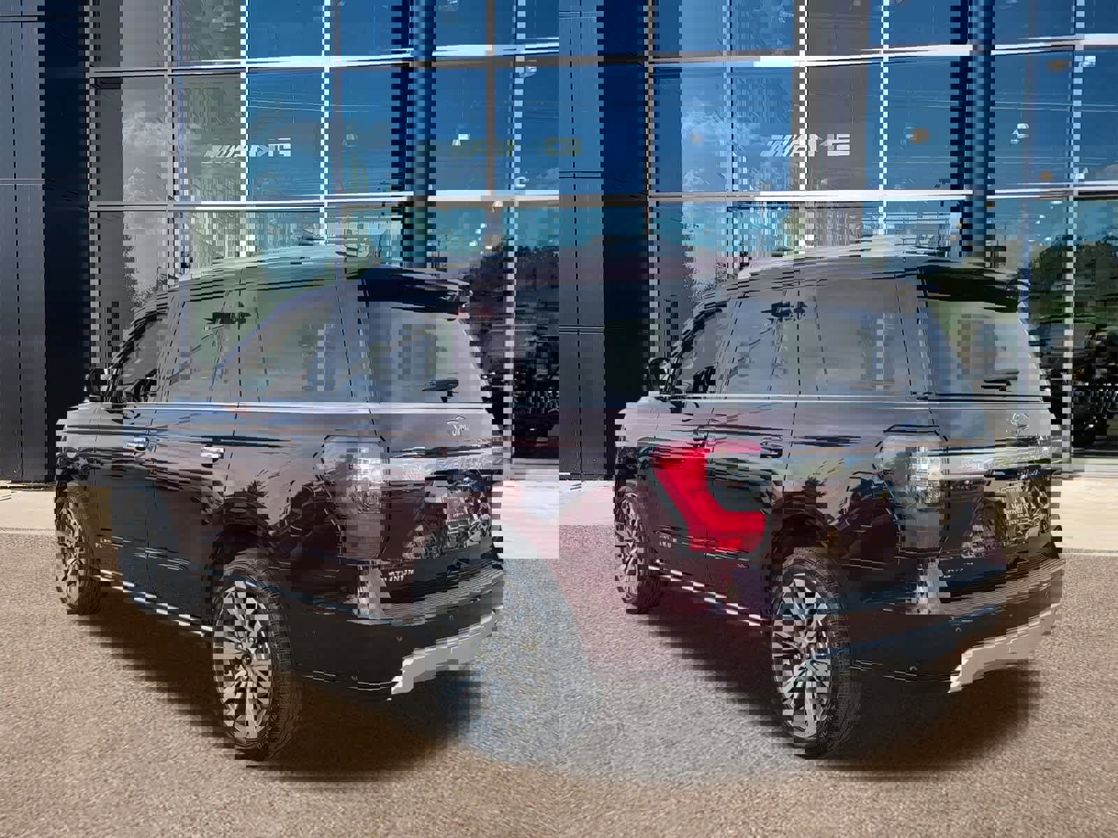 Used 2020 Ford Expedition Platinum image 6