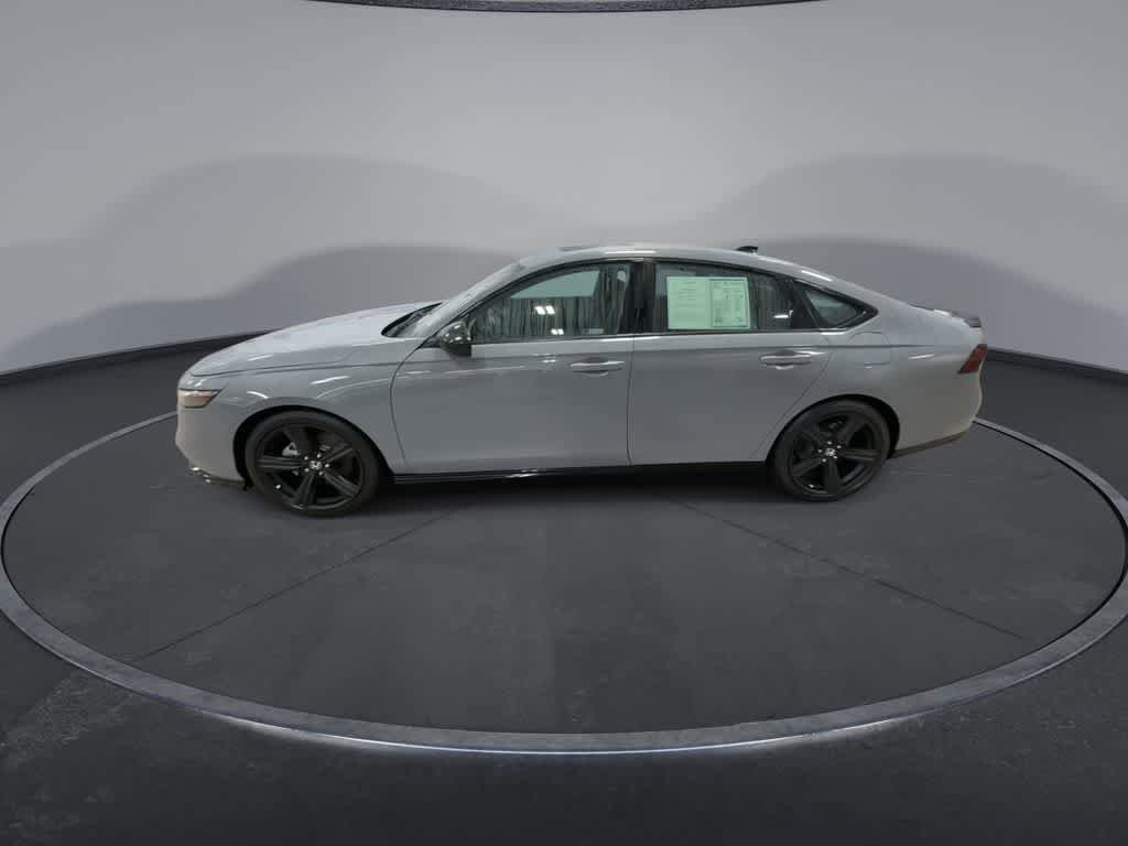 Used 2023 Honda Accord Sport image 5