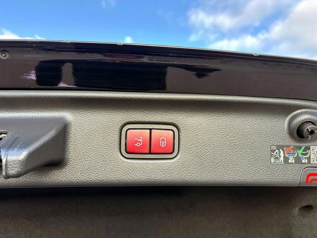 Used 2024 Mercedes-Benz S 580 4MATIC Sedan image 16