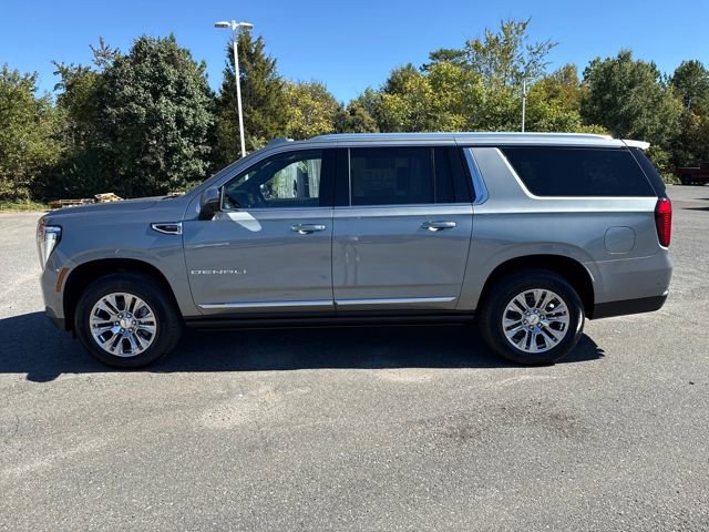 New 2026 GMC Yukon XL Denali w/ Sun & Power Step Package image 2