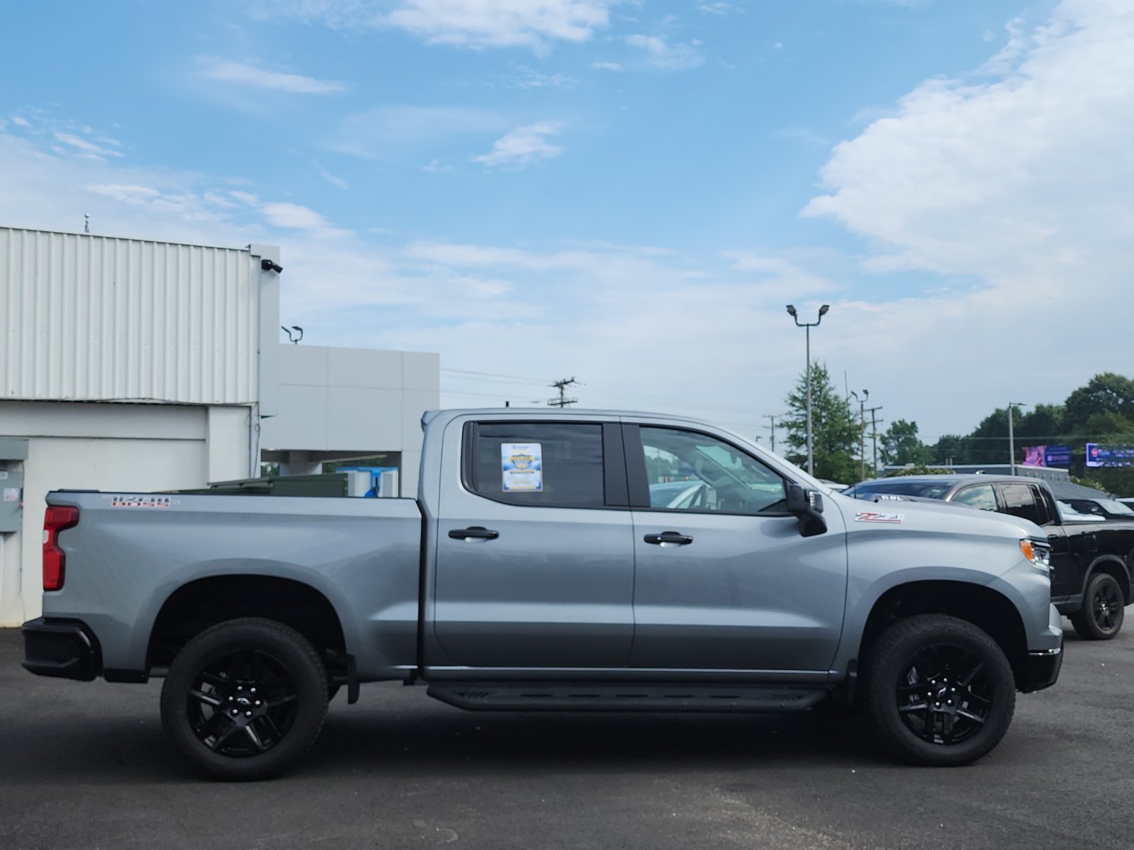 New 2026 Chevrolet Silverado 1500 LT Trail Boss w/ LT Trail Boss Premium Package AWD/4WD image 6