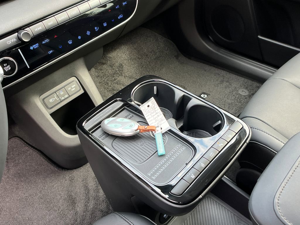 Used 2025 Hyundai Ioniq 5 SEL image 20