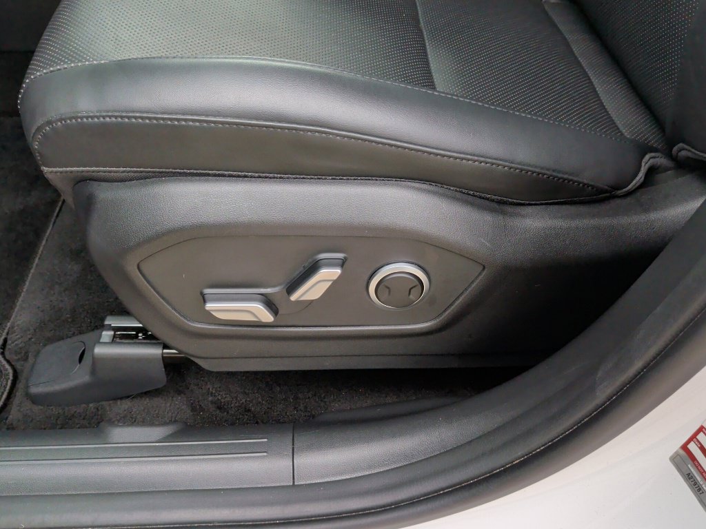 Used 2024 Hyundai Santa Fe XRT AWD/4WD image 14
