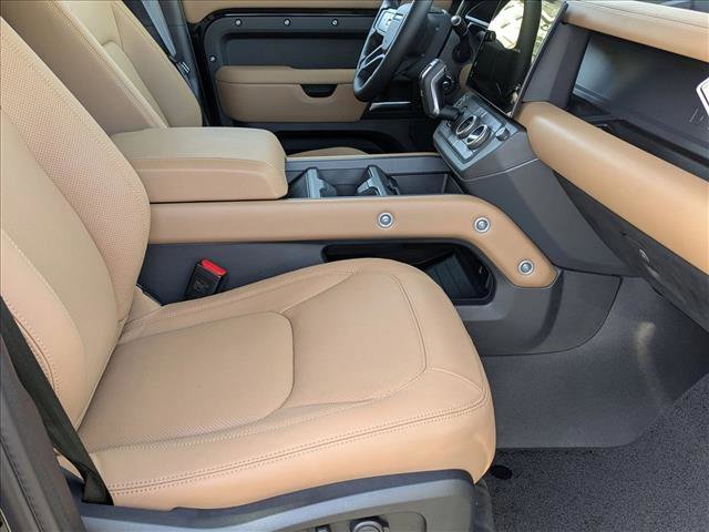 New 2026 Land Rover Defender 110 S image 17