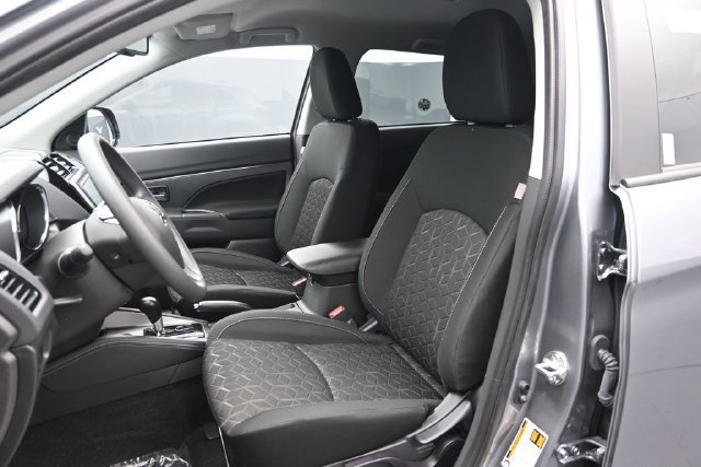 New 2027 Mitsubishi Outlander Sport ES FWD image 5