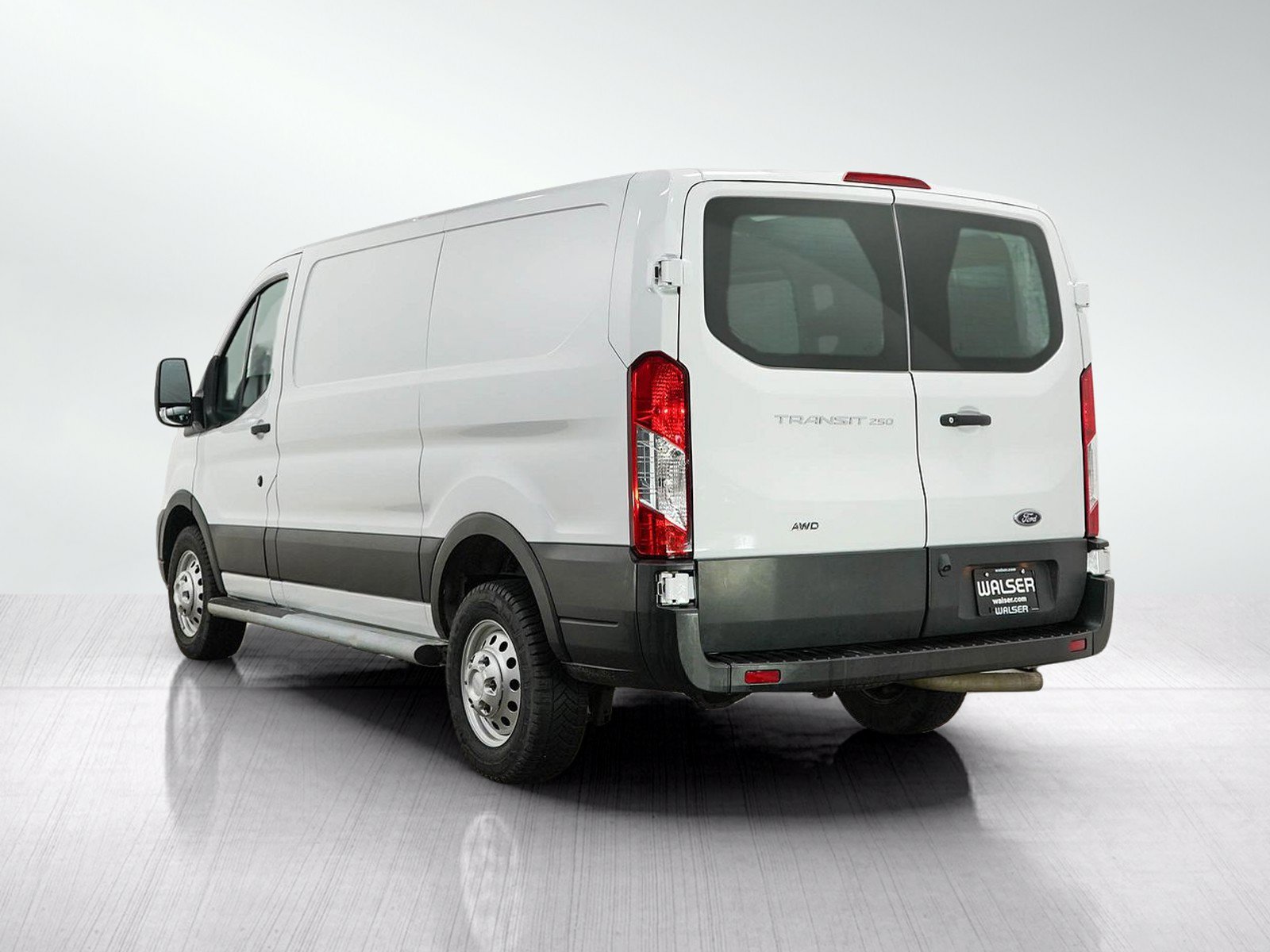 Used 2023 Ford Transit 250 Low Roof AWD w/ Exterior Upgrade Package image 3