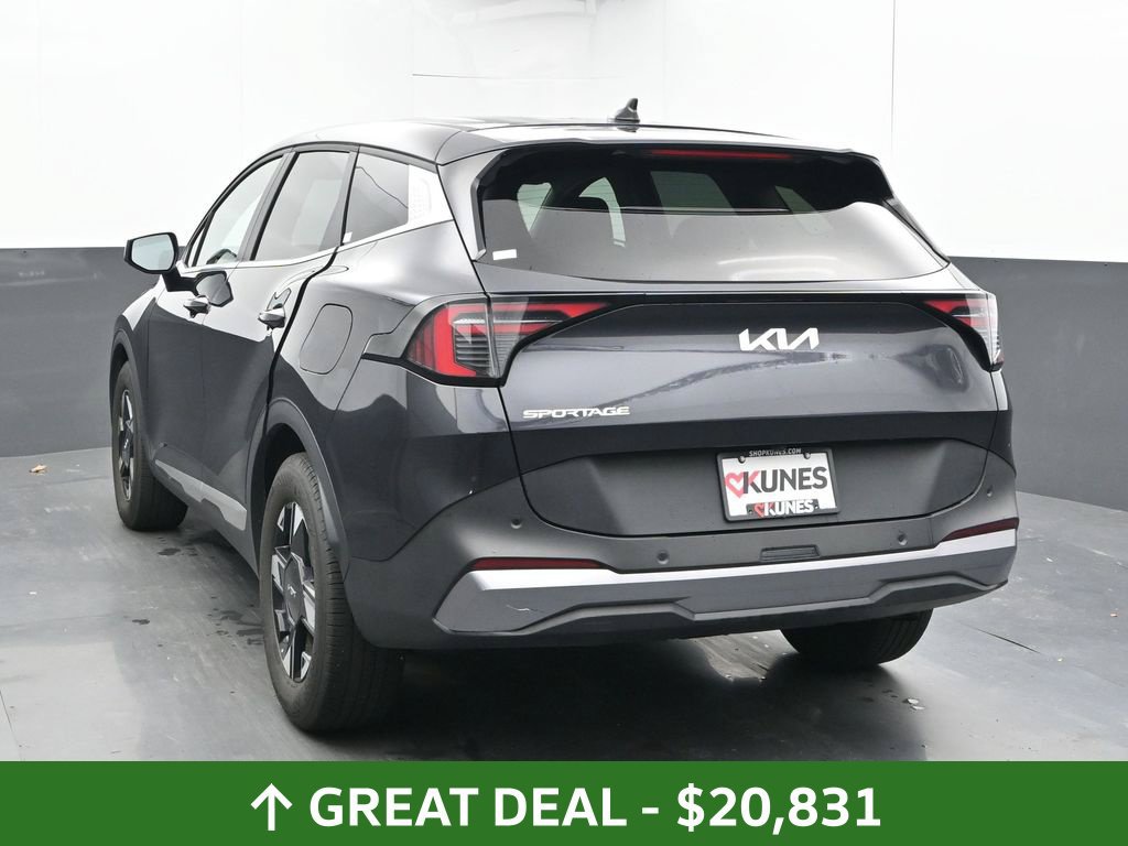 Used 2026 Kia Sportage LX FWD image 12
