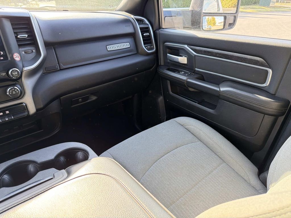 Used 2024 RAM 3500 Big Horn image 19