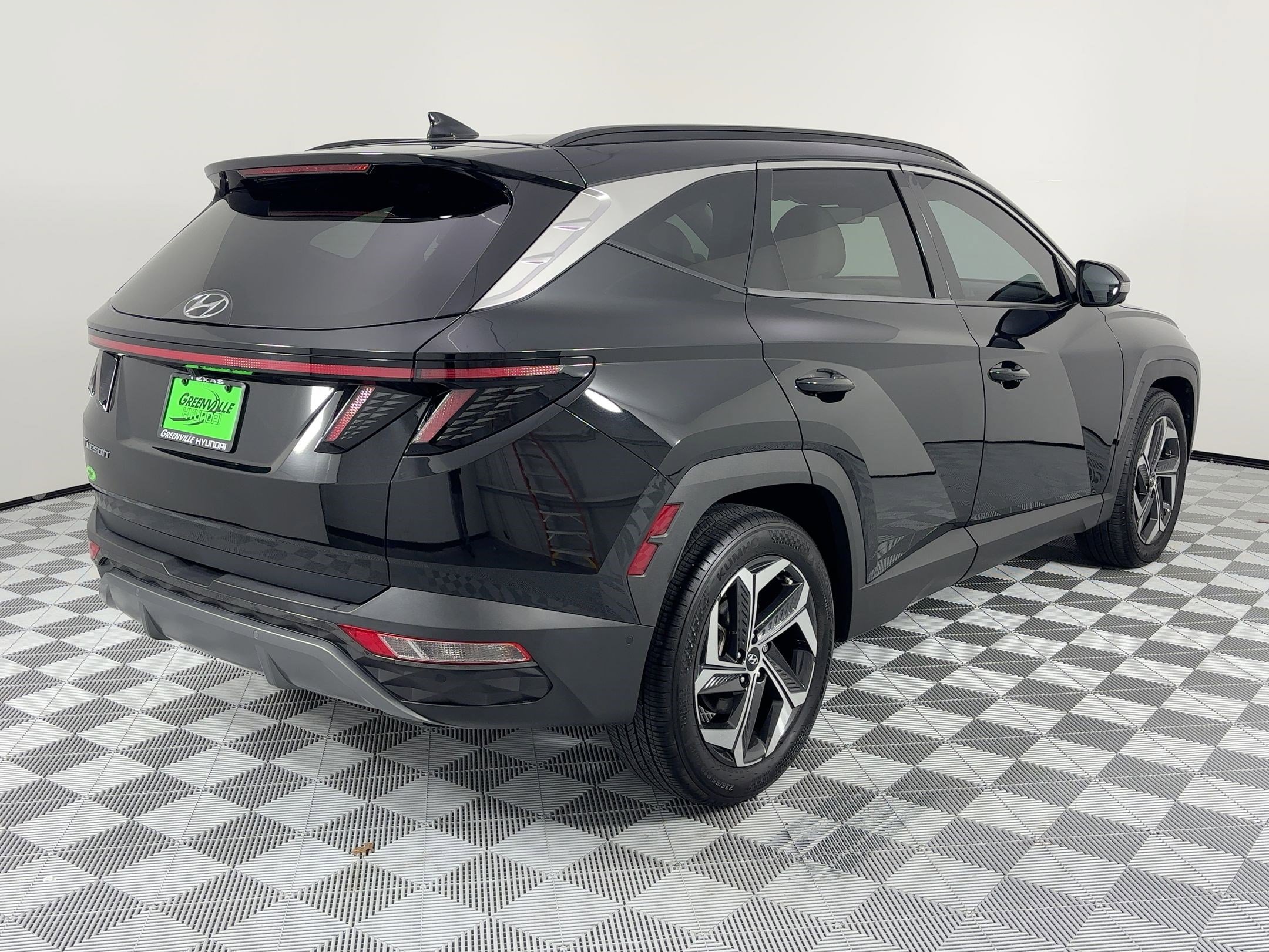 Used 2024 Hyundai Tucson Limited image 9