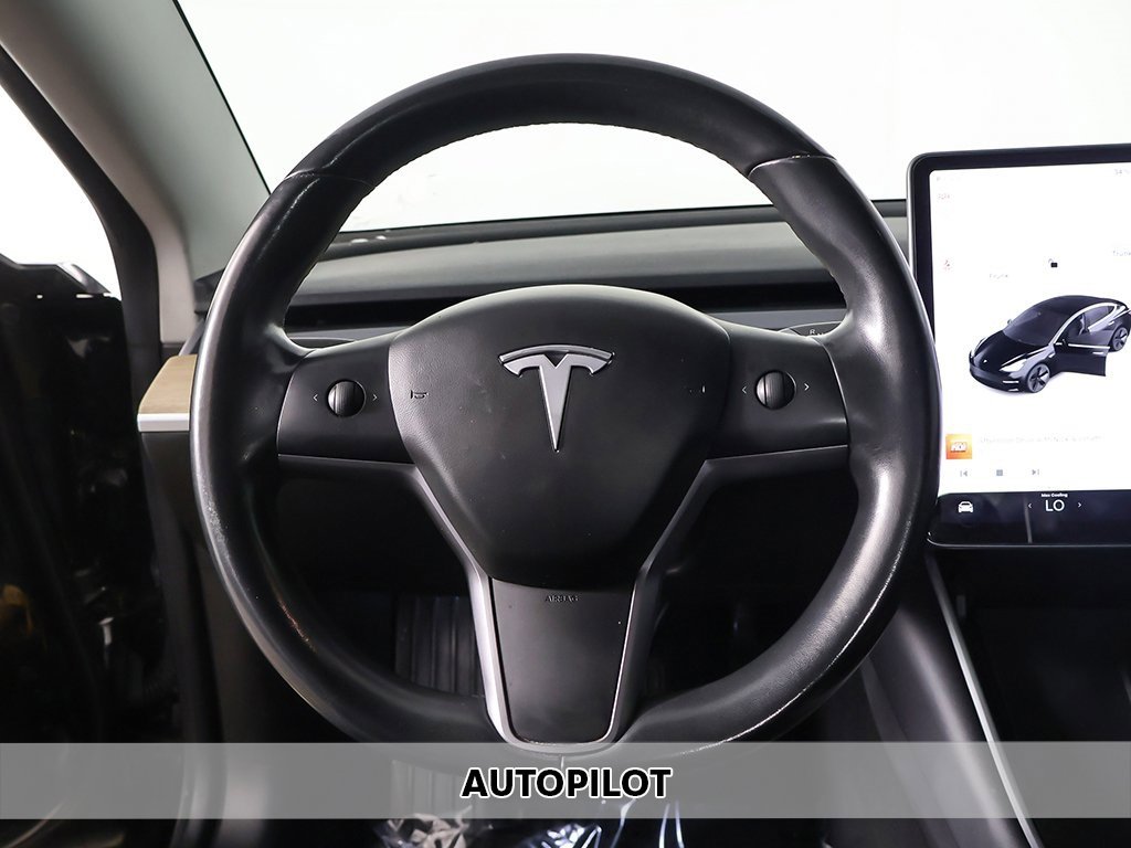 Used 2019 Tesla Model 3 Long Range image 3