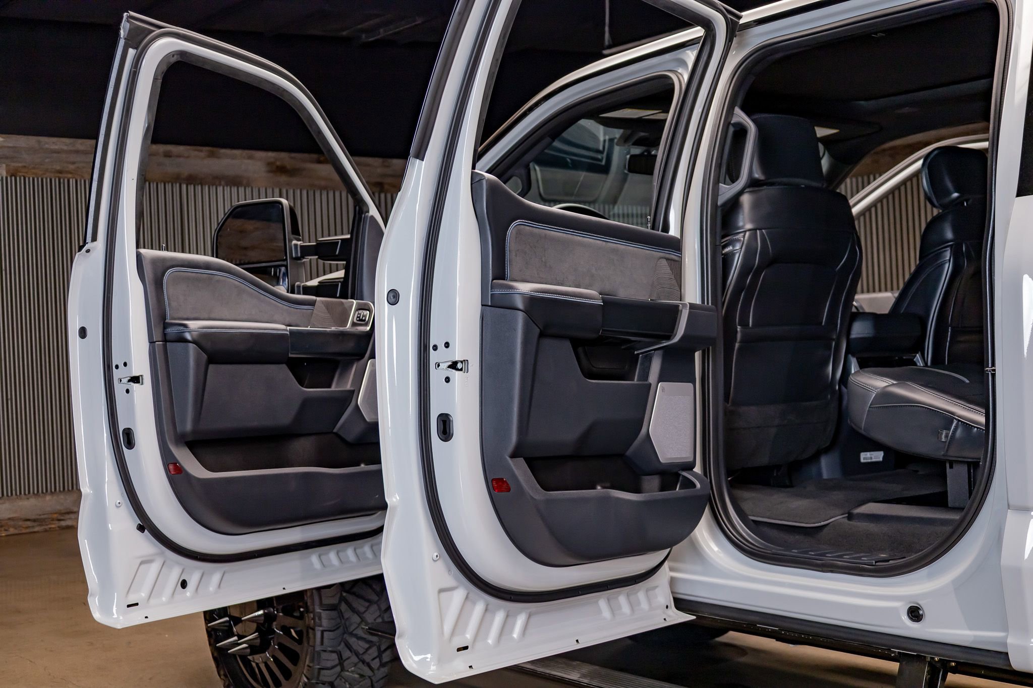 Used 2025 Ford F350 XL image 32