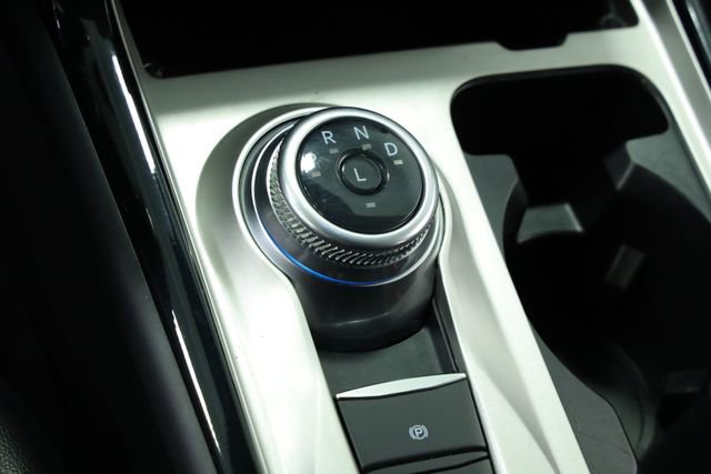 Used 2024 Ford Explorer ST-Line w/ Class IV Trailer Tow Package image 23