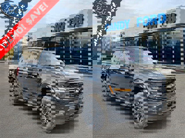 New 2025 Ford F150 XLT w/ Equipment Group 302A MID