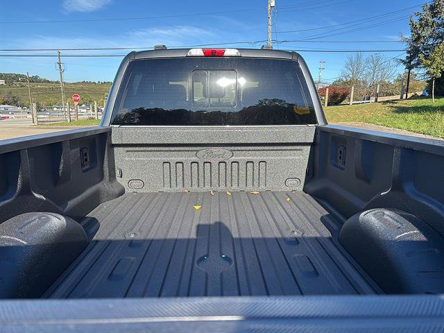 New 2027 Ford F250 Lariat w/ Black Appearance Package AWD/4WD image 17
