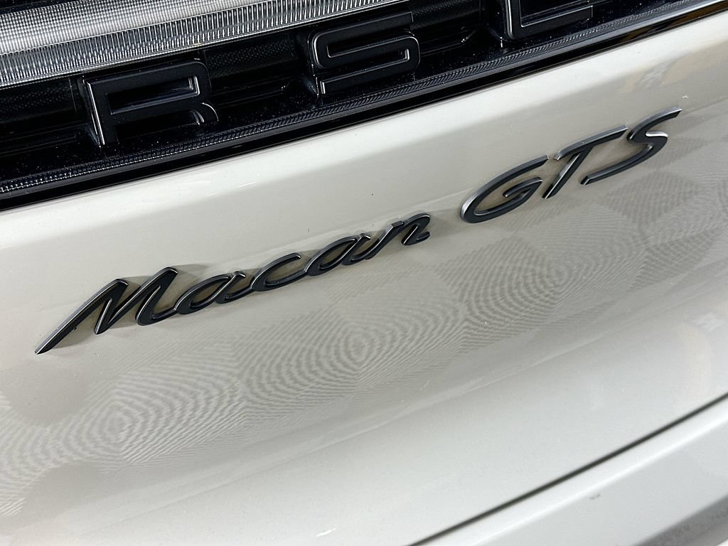 Certified 2024 Porsche Macan GTS AWD/4WD image 34