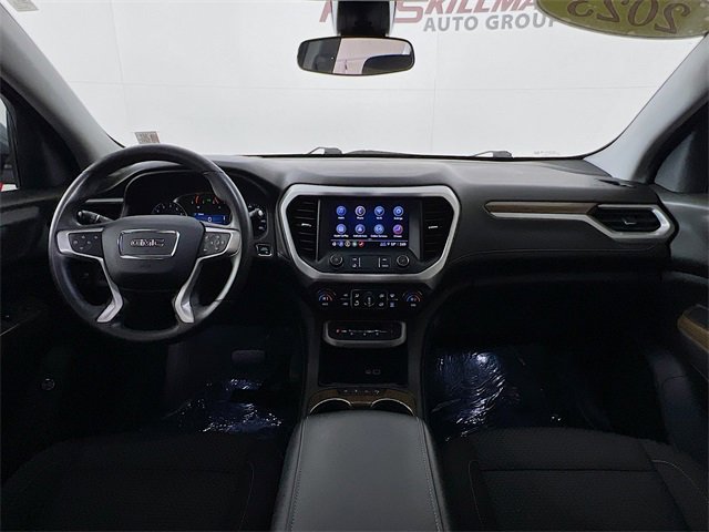 Used 2023 GMC Acadia SLE w/ Driver Convenience Package image 24
