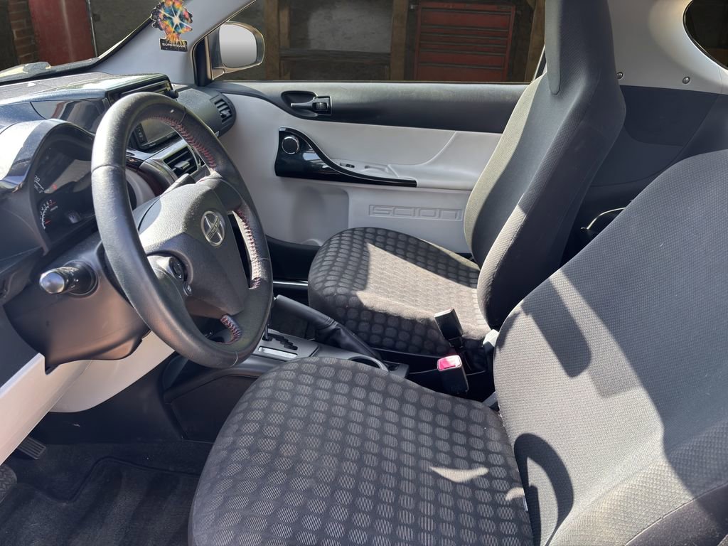 Used 2014 Scion iQ image 18