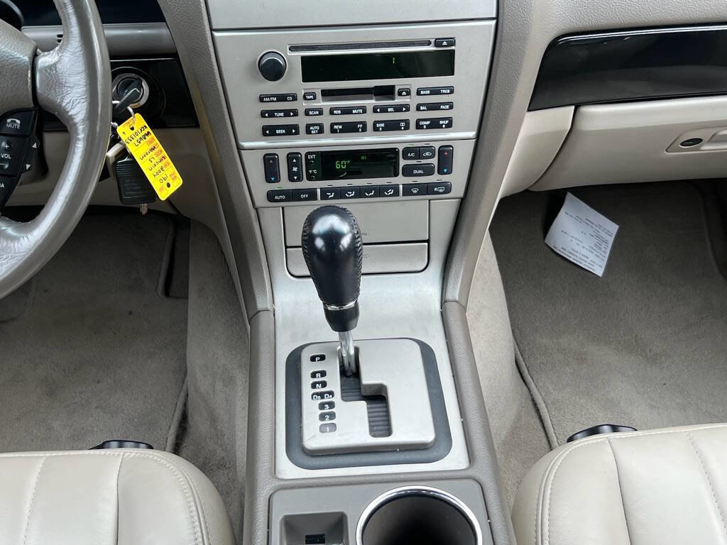 Used 2004 Lincoln LS RWD image 14