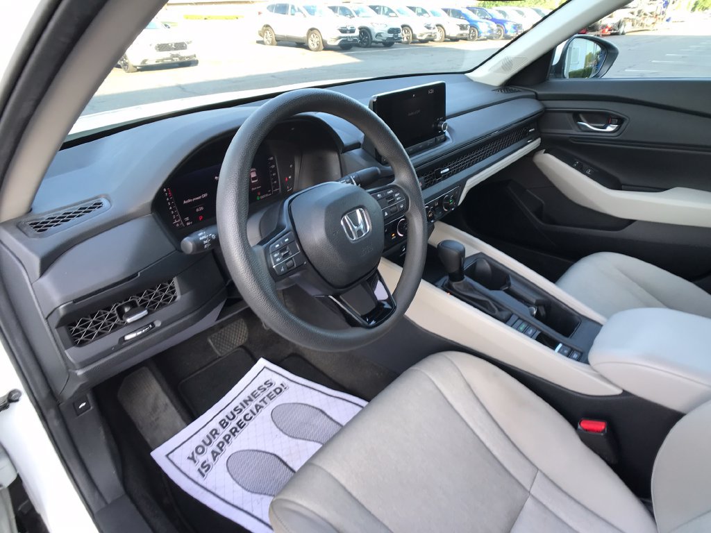 Certified 2024 Honda Accord EX image 19