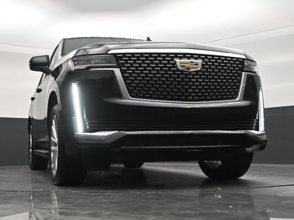 Used 2023 Cadillac Escalade Premium Luxury w/ Performance Package RWD image 25