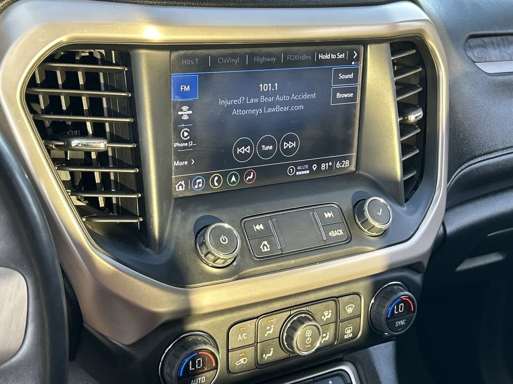 Used 2022 GMC Acadia Denali w/ Denali Ultimate Package FWD image 13