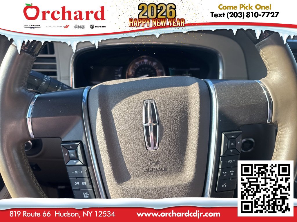 Used 2017 Lincoln Navigator Select image 26