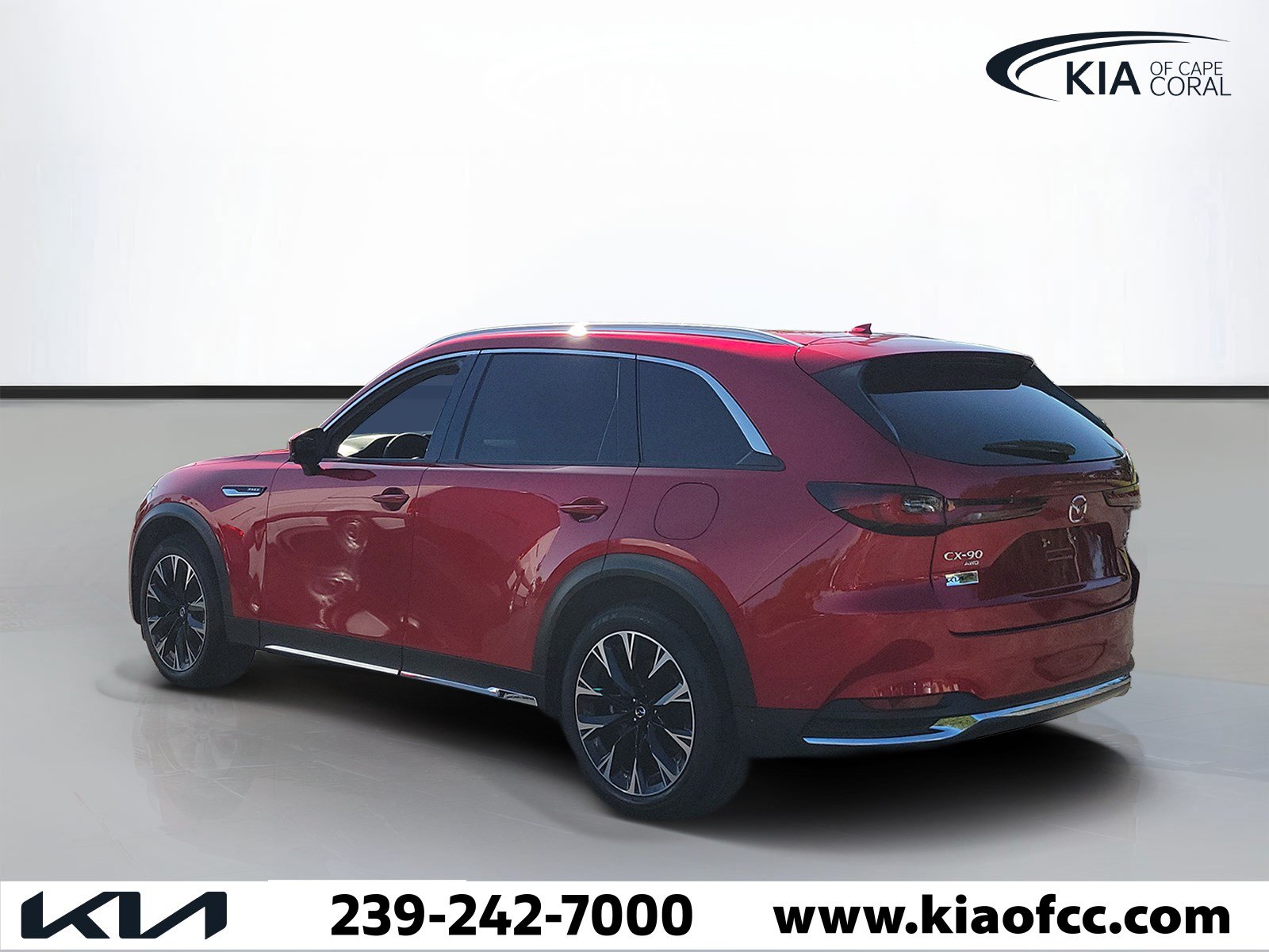 Used 2024 MAZDA CX-90 Plug-In Hybrid w/ Premium Plus AWD/4WD image 4