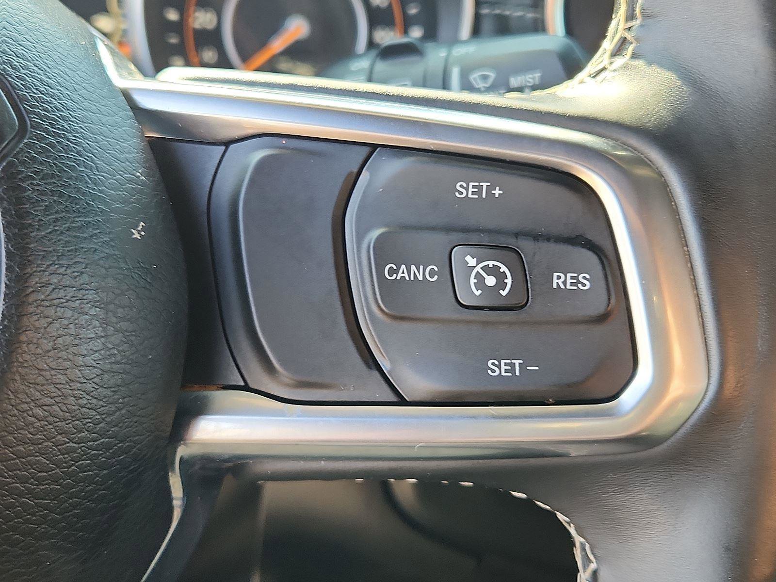Used 2018 Jeep Wrangler Unlimited Sahara image 22