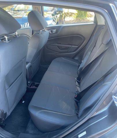 Used 2015 Ford Fiesta SE w/ Comfort Package image 8