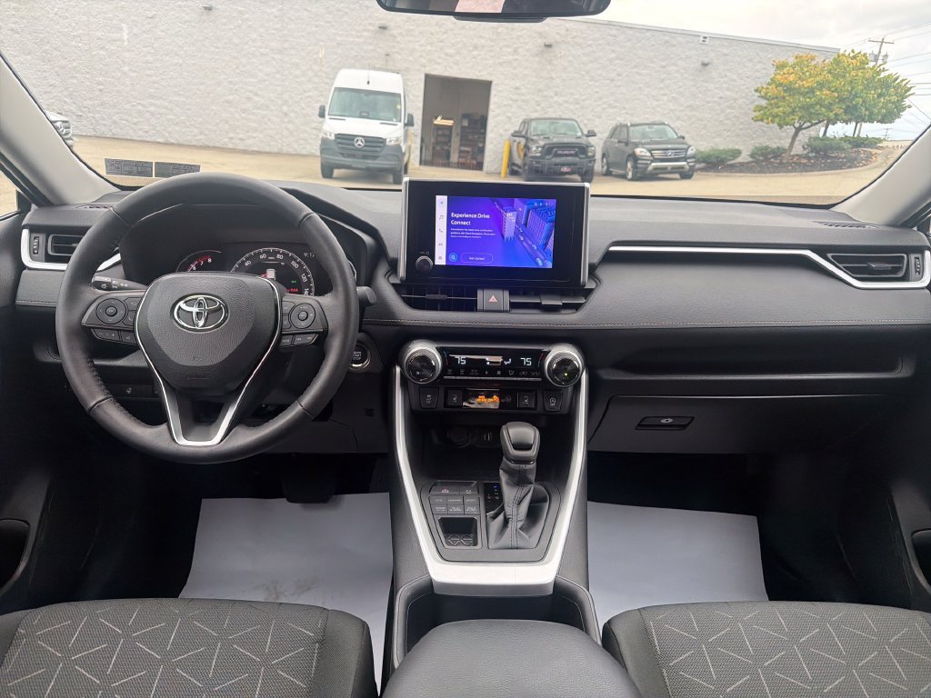 Used 2024 Toyota RAV4 XLE w/ Convenience Package AWD/4WD image 13