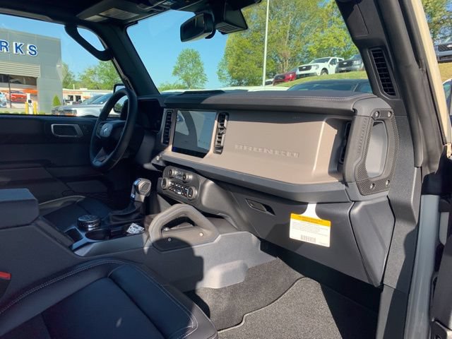 New 2026 Ford Bronco Outer Banks w/ Sasquatch Package AWD/4WD image 17