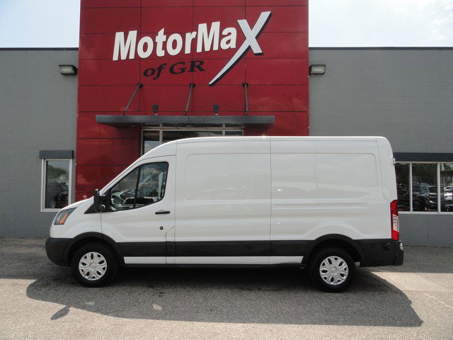 Used 2019 Ford Transit 350 image 2