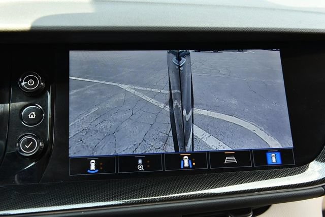 Used 2021 Buick Envision Essence w/ Technology Package I FWD image 16