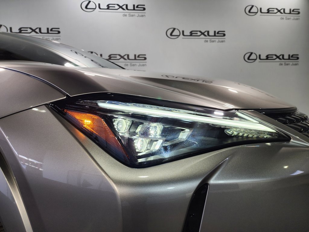 New 2025 Lexus UX 300h FWD image 5