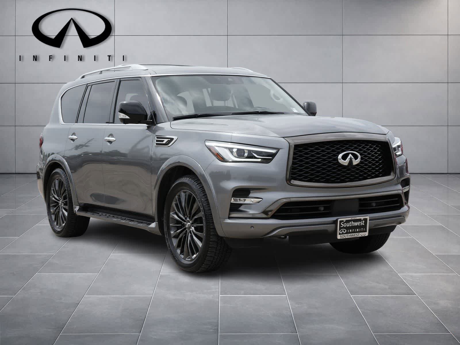 Used 2021 INFINITI QX80 Premium Select w/ All-Season Package AWD/4WD image 3