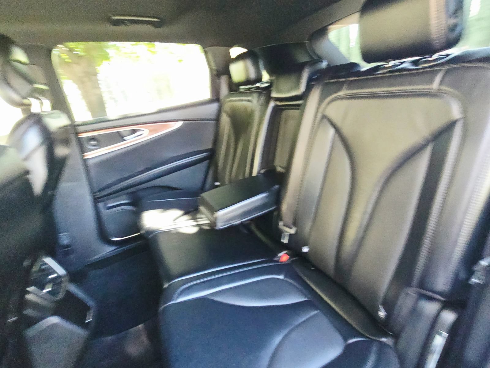 Used 2016 Lincoln MKX Select w/ Select Plus Package FWD image 37
