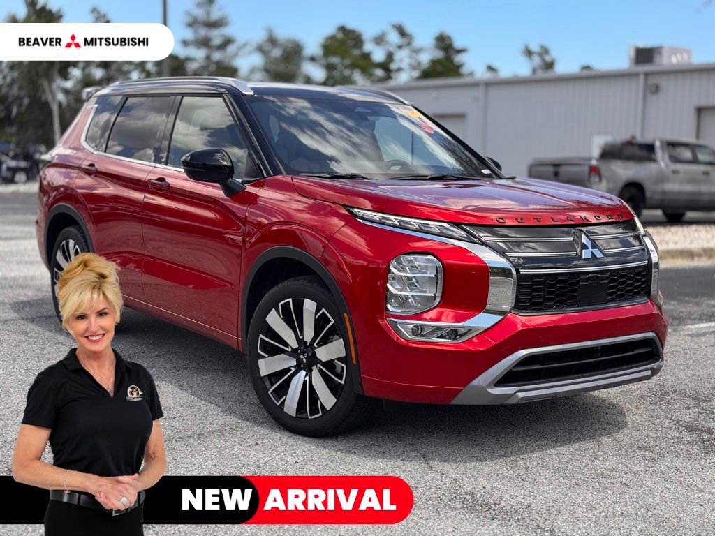 Used 2026 Mitsubishi Outlander SEL image 1