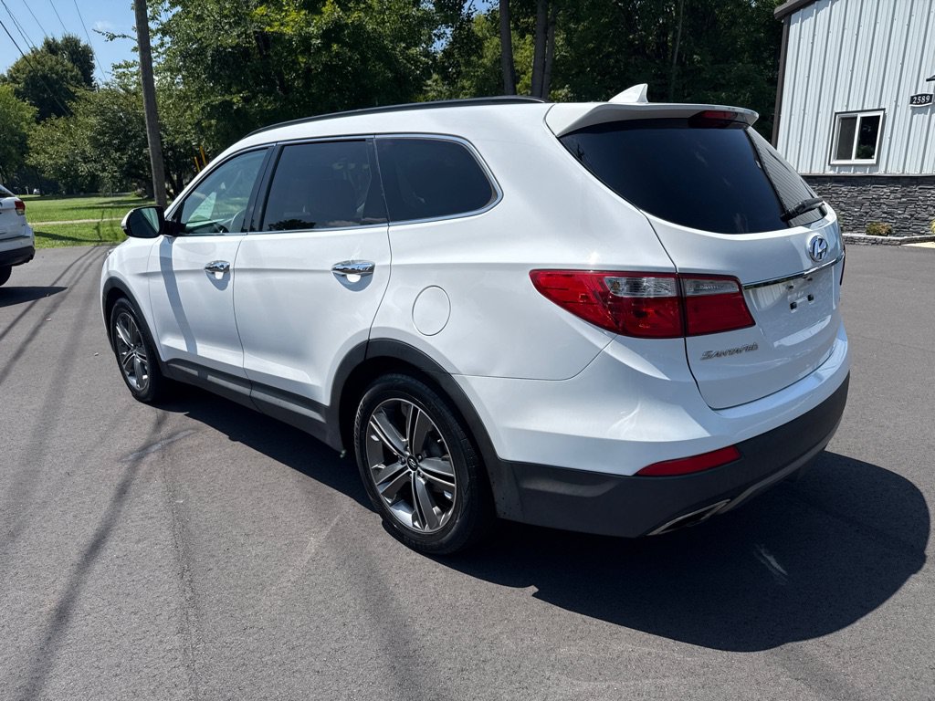 Used 2013 Hyundai Santa Fe Limited w/ Technology Pkg FWD image 6