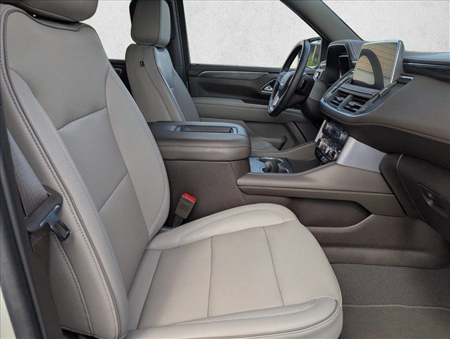 Used 2023 GMC Yukon SLT w/ SLT Premium Package AWD/4WD image 29