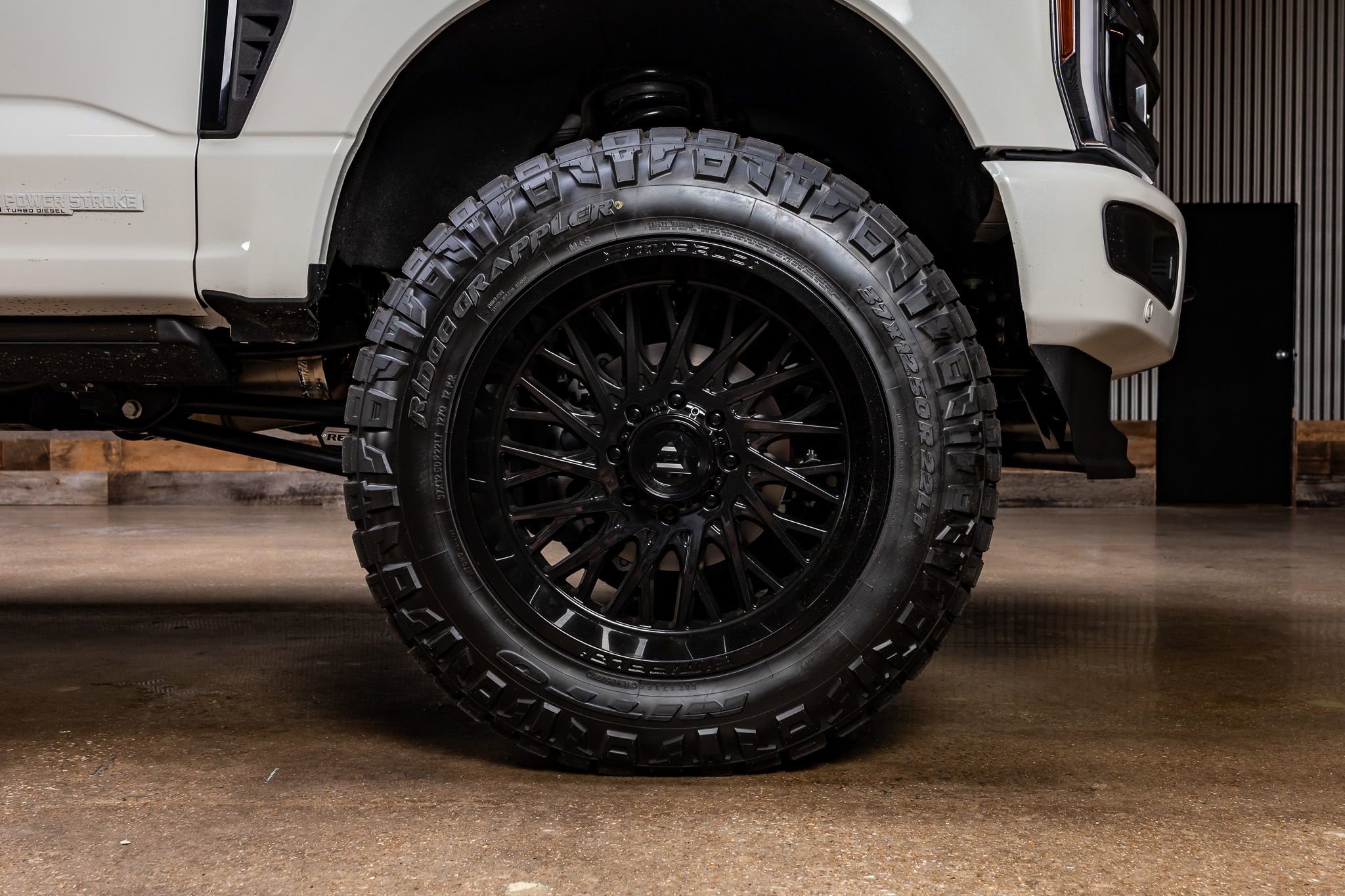 Used 2026 Ford F250 Platinum AWD/4WD image 12