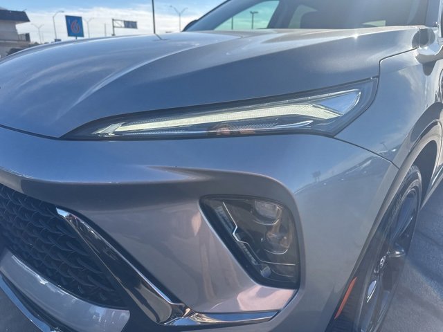 Used 2025 Buick Envision Sport Touring image 22