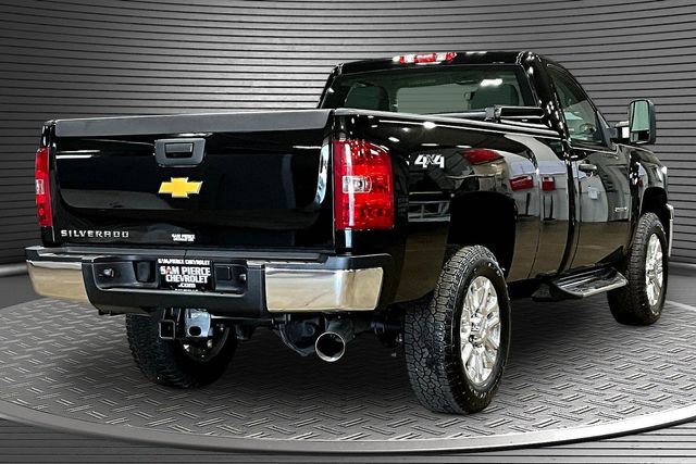 Used 2014 Chevrolet Silverado 2500 W/T w/ Snow Plow Prep Package AWD/4WD image 6