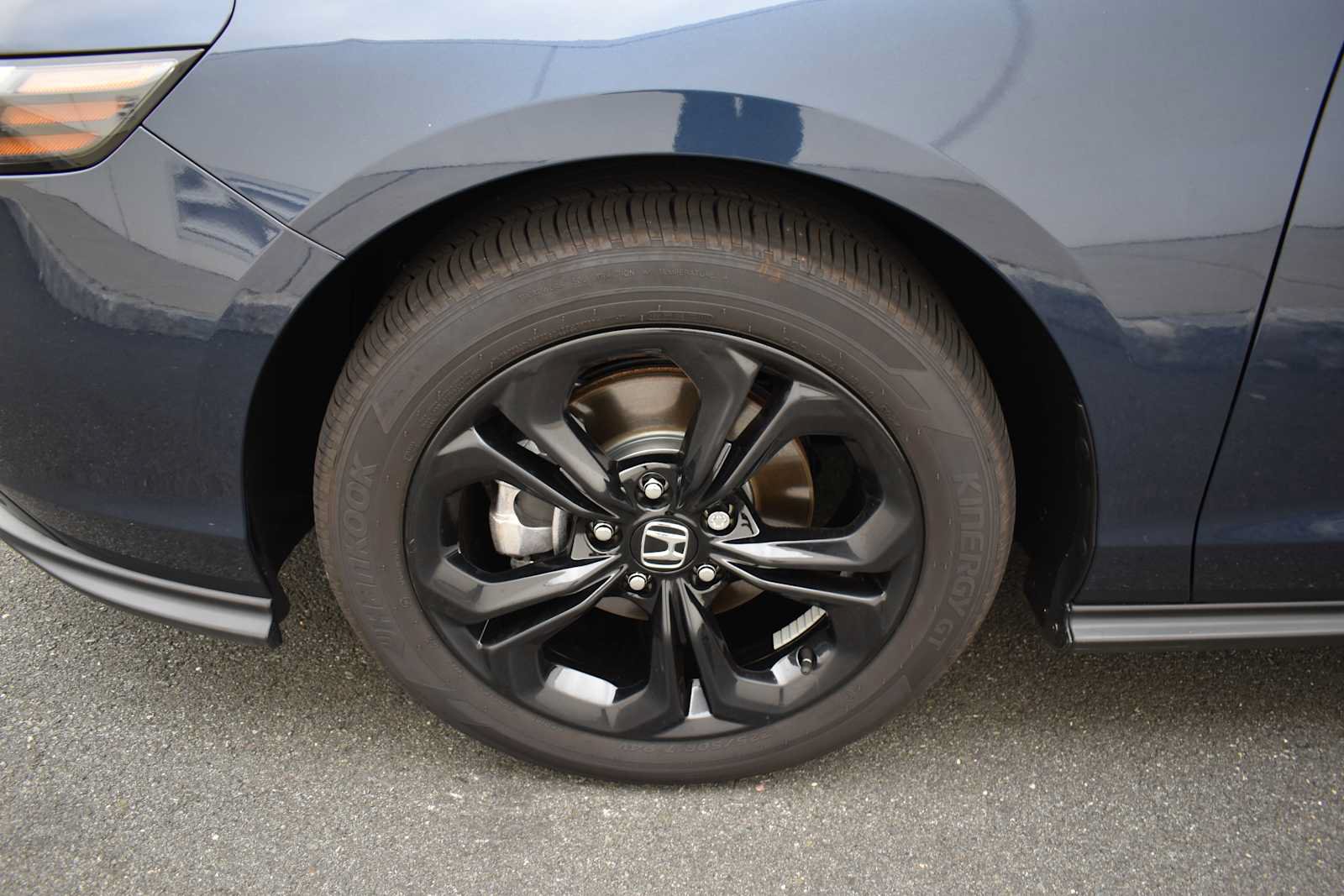 Used 2025 Honda Accord SE image 8