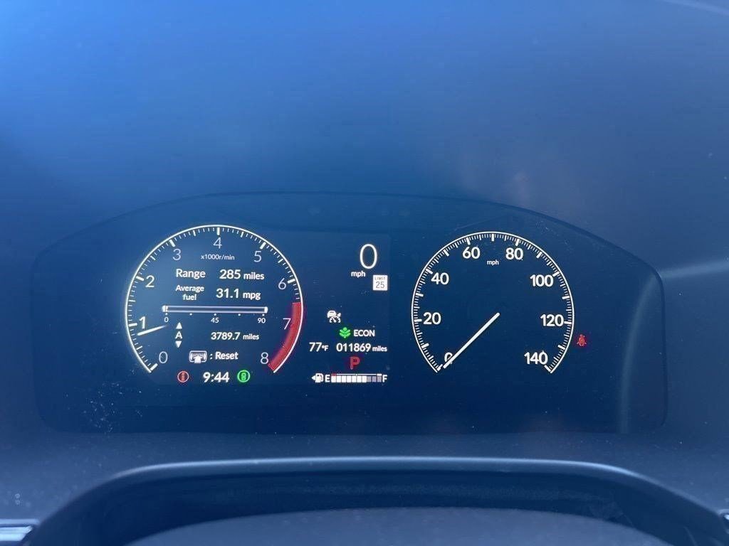 Used 2025 Honda CR-V EX image 11