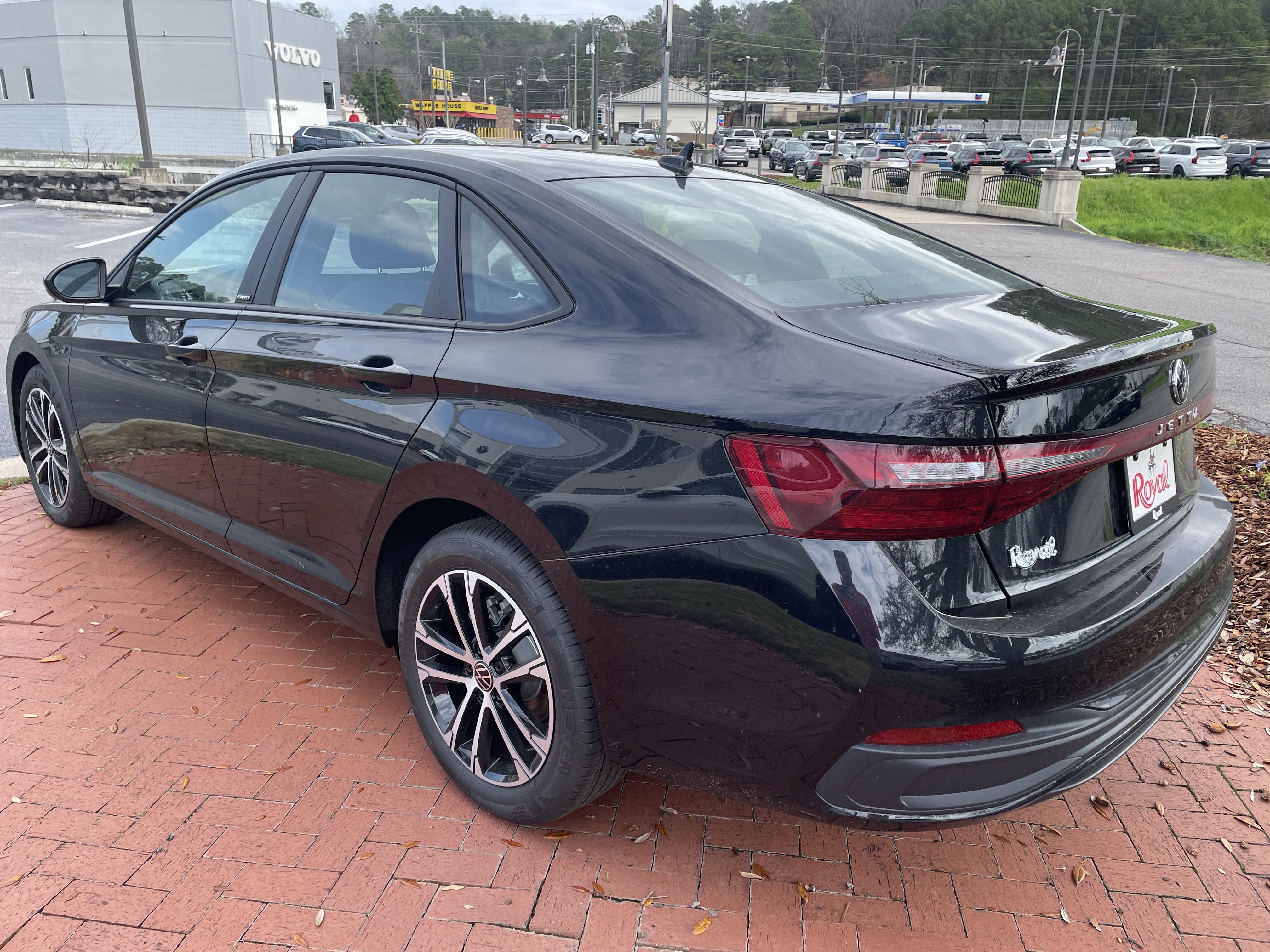 New 2026 Volkswagen Jetta Sport FWD image 6